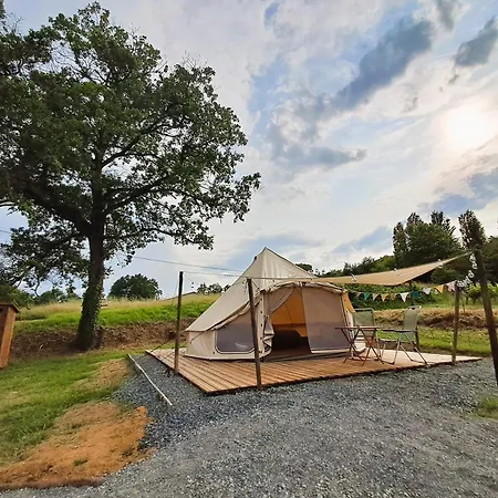 럭셔리텐트 Le Bivouac De La Plante Saint-Aubin-de-Branne