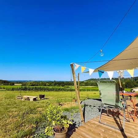 Le Bivouac De La Plante *
